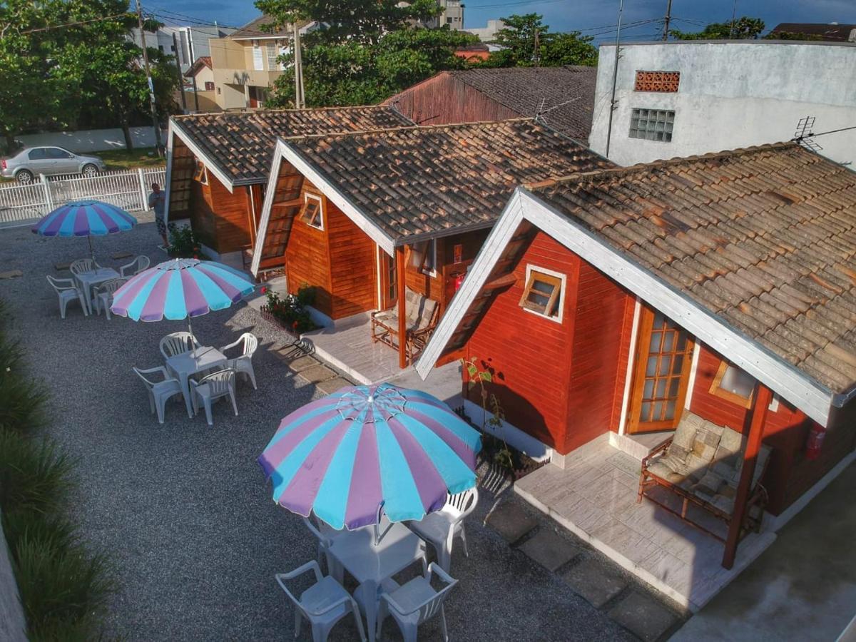 Residencial Chales Riviera Matinhos Bagian luar foto